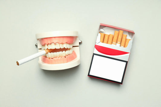 Comment enlever des taches de tabac sur les dents ?